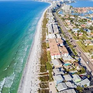  Apartment Beachy Keen